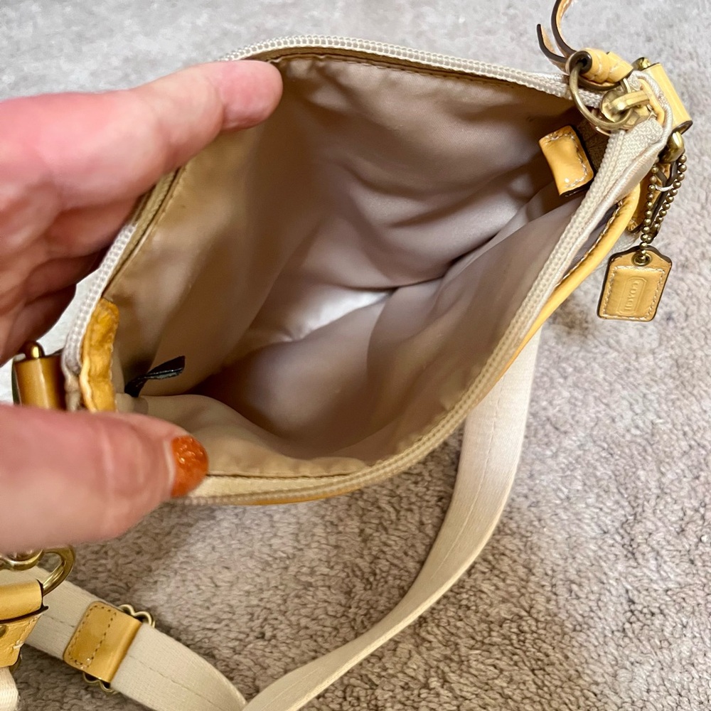Coach crossbody bag - Picture 6 of 13